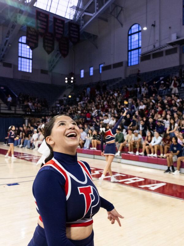 Penn Cheerleader at the Welcome to Penn session